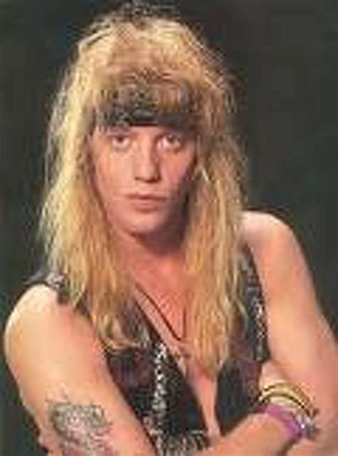 Warrant Lead Singer