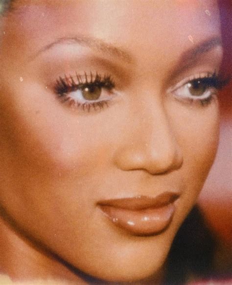 on Instagram: "— 𝓣𝓨𝓡𝓐 𝓑𝓐𝓝𝓚𝓢 𝓕𝓐𝓒𝓔 𝓒𝓐𝓡𝓓 👩🏾 ⋆˚ ˖°🎀🏹 | tyra banks, the mug ...