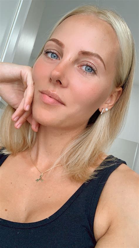 588 best u/sagittarinaofficial images on Pholder | Fitgirls, Gym Memes and SFW Next Door Girls