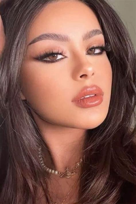 high contrast makeup smokey eye brunette brown eyes | Prom eye makeup ...