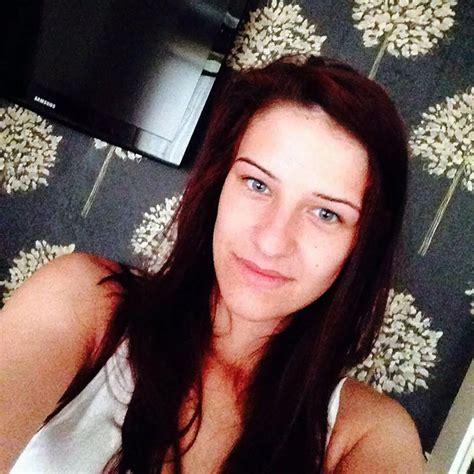 First pictures of death driver mother who killed two year old - Mirror ...