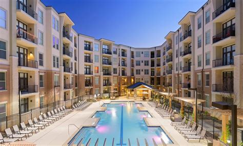 Luxury Apartments for Rent in SouthPark, Charlotte, NC | Providence Row