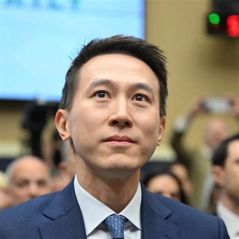 Shou Zi Chew: TikTok CEO's Net Worth & Career Journey