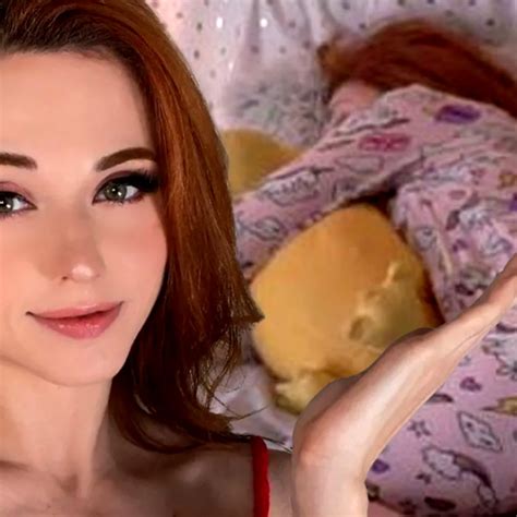 Amouranth Onlyfans Live Stream