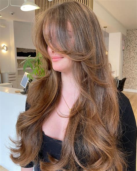 30 Stunning Butterfly Haircut Ideas That Will Make You Run to Your Salon