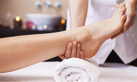 8 Foot Spa - From $35.10 - Deerfield Beach | Groupon