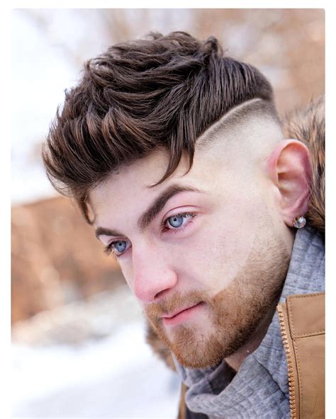 Gen Z Haircut Men - Gen-Z GOLD-001 Metal Analog Men's Watch - Buy Gen-Z ...