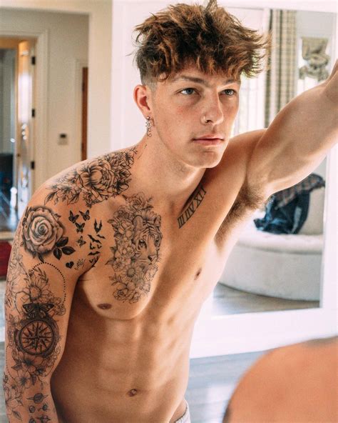 Picture of Tayler Holder in General Pictures - tayler-holder-1604177101.jpg | Teen Idols 4 You