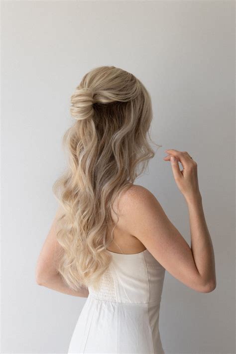 Hairstyles half up half down for wedding 60 photos - Astyledwedding.com