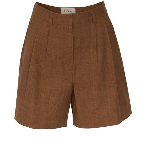 Brown shorts – Artofit