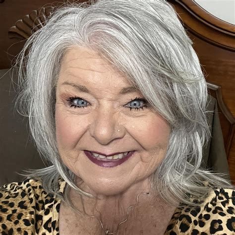 One More Lounge | Northport AL