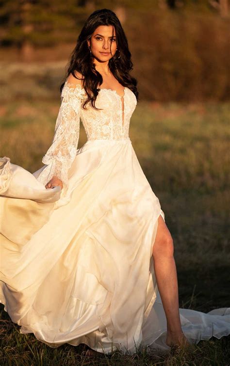 Boho Chic Wedding Dresses Top 10 boho chic wedding dresses - Find the Perfect Venue for Your ...