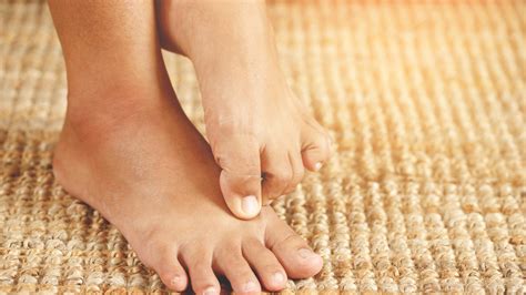 Itchy Feet At Night Superstition at Cody Schlater blog