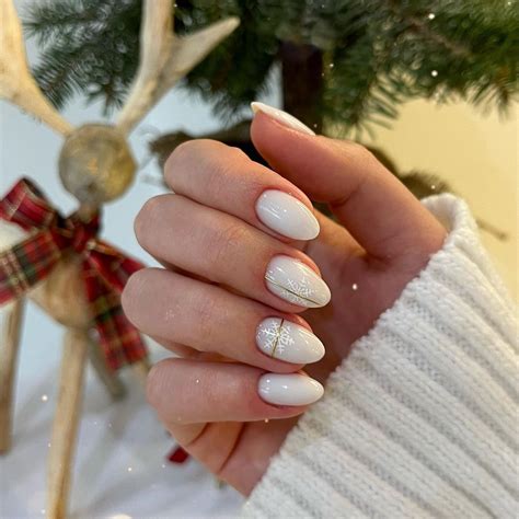 Cute Easy Winter Nail Designs 13 Snowflake Nail Art Designs For Winter