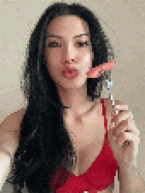 Pinky281046 at TF - #1 for Thai Ladyboys 😍