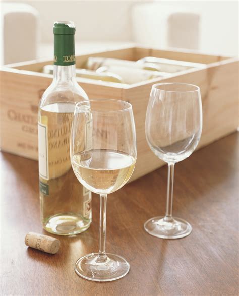 7 Best Substitutes for Chicken Broth in Your Kitchen