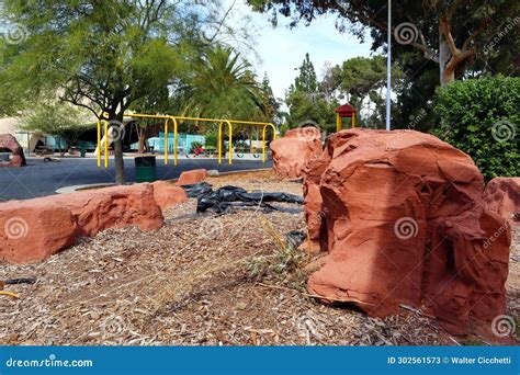 Los Angeles, California: Red Sandstone Courthouse Ruins Blocks at City ...