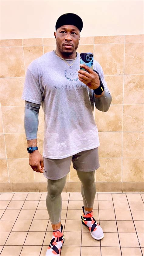 TW Pornstars - Rob Piper #PiperGang. Twitter. Beat the week!!!! 💪🏾💯. 5:36 PM - 17 Oct 2022