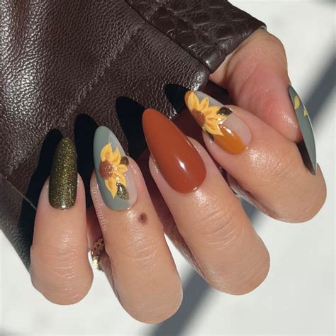 Autumn Sunflower Nail Design Pictures, Photos, and Images for Facebook ...