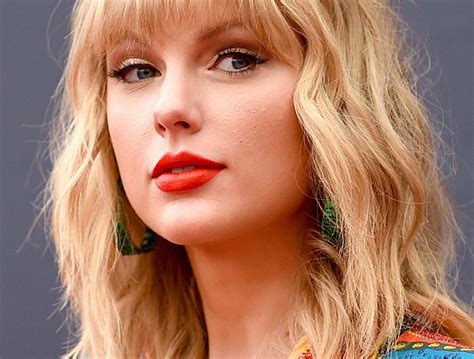 Taylor Swift Compared 1 of Her Songs to Prince's 'Manic Monday'