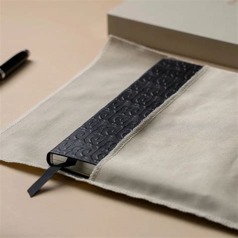 Best Luxury Journals to Gift | Takafa Premium Collection