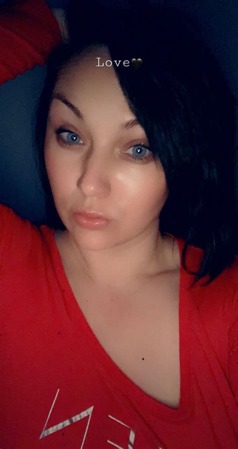 Am I naughty or innocent? : r/SFWNextDoorGirls