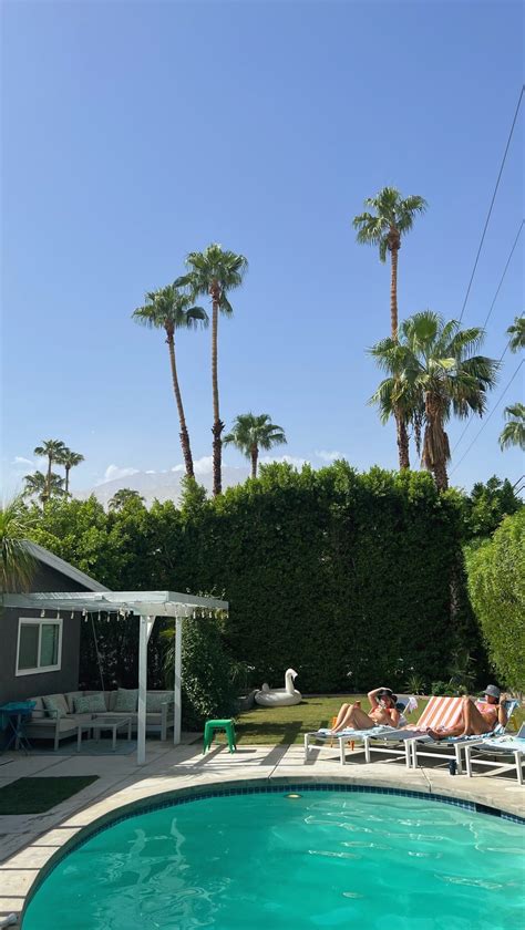 Lexie Brais | Life’s been pretty peachy 🍑 | Instagram