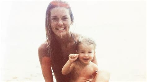 Ungewöhnliche Geburt: Marisa Millers 2. Baby ist da | Promiflash.de