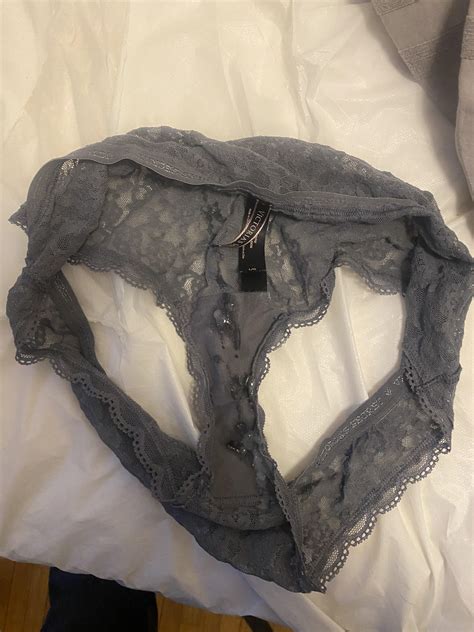 First time cumming in panties | Scrolller