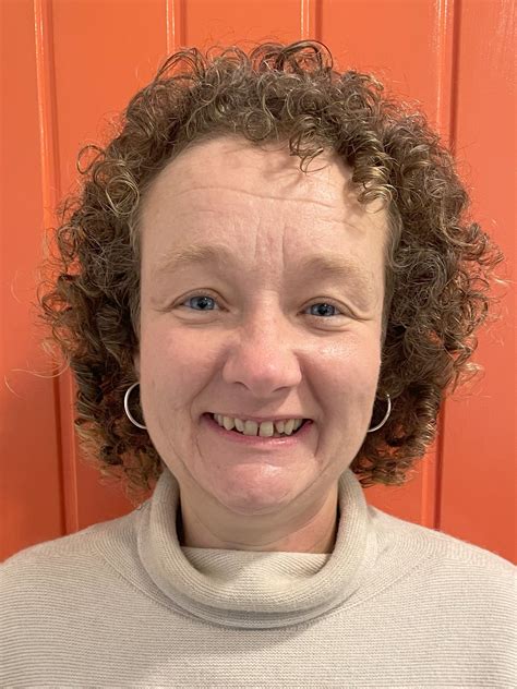 Justine Coles | Right at Home