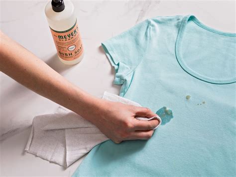 How To Get Stains Out Of Clothes Using Vinegar at Bobby Wallace blog