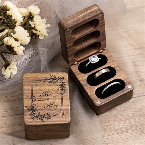 Mr & Mrs 3 Slot Ring Box, Engraved Triple Wooden Ring Display Case Box ...