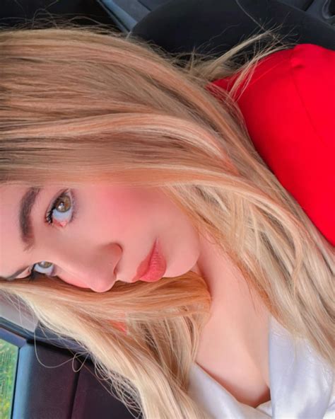 Alexandra (@alexandra__mora_diaz) • Instagram photos and videos