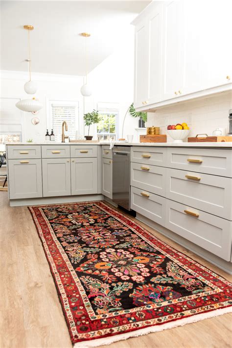 Rugs In Kitchen: How To Choose The Perfect Rug For Your Space - Kitchen ...
