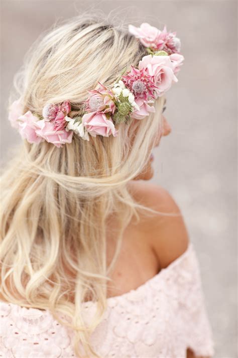 flower crown, maternity photo, pink flowers | Pink flower crown, Crown ...