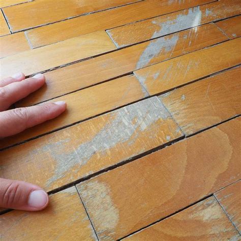 Repair Scratches on Hardwood Floor: Easy DIY Fixes That Work