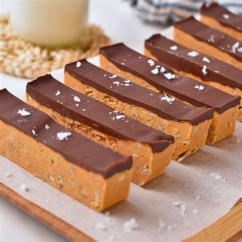 Peanut Butter Protein Bars (Low Fat, 16g Protein) - The Conscious Plant ...