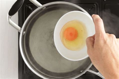 Best Way To Poach An Egg - Madinotes