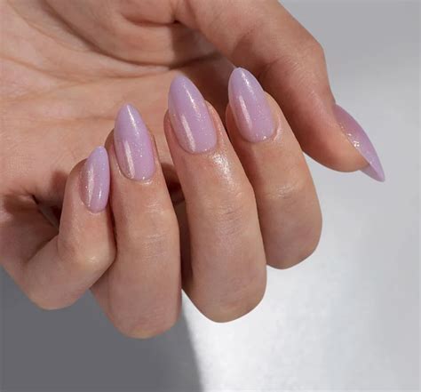 14 Light Purple Nails Designs You Need To Try on Your Next Manicure ...