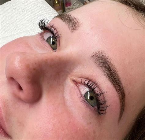 Classic Eyelash Extensions Gold Coast | Masters at Classic Lashes