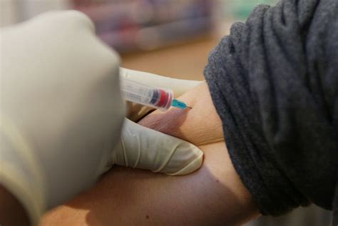 When Is the Best Time to Get a Flu Shot? - The New York Times