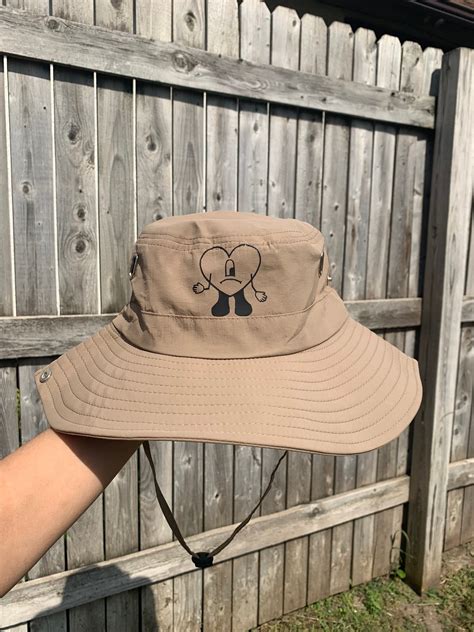 Bad Bunny Bucket Hat, Bad Bunny Safari Hat, Yonaguni YHLQMDLG, Bad ...