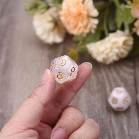 12-Sided Two-Color Starry Sky Symbol Dice Twelve-Sided Constellation ...