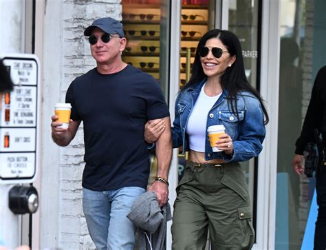 Jeff Bezos, fiancée Lauren Sánchez smile on coffee run in Miami