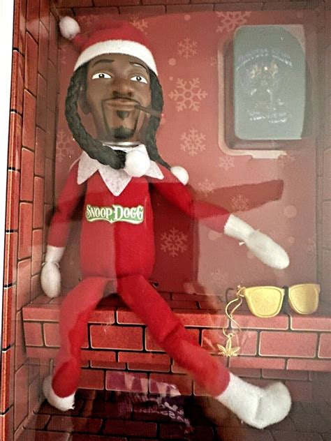 Snoop Dogg On The Stoop A Hood Tradition Volume 3 Elf on Shelf ...
