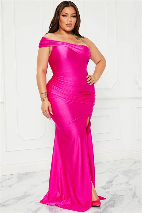Plus Size Pink Dresses For Women | Fashion Nova