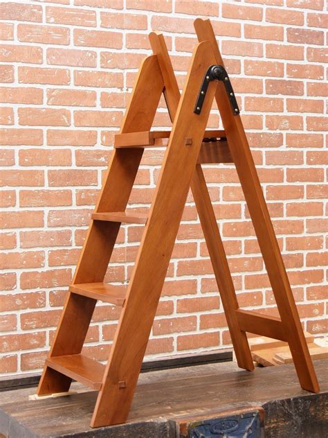 Step Ladder Making I Enjoyed - Paul Sellers' Blog | Wood diy, Ladder ...