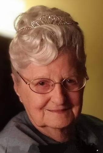 Jacqueline "Jackie" Bussiere Obituary (2024) - Rocky Top, TN - Hatmaker ...