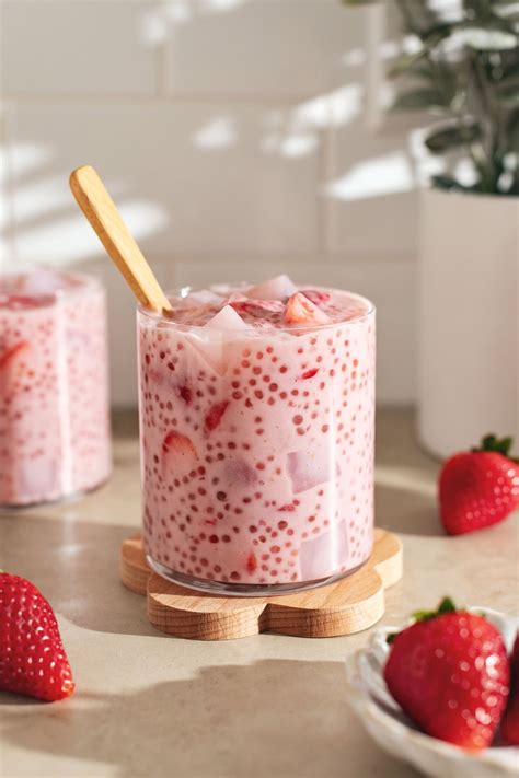 Strawberry Sago | Recipe | Sago recipes, Coconut jelly, Strawberry