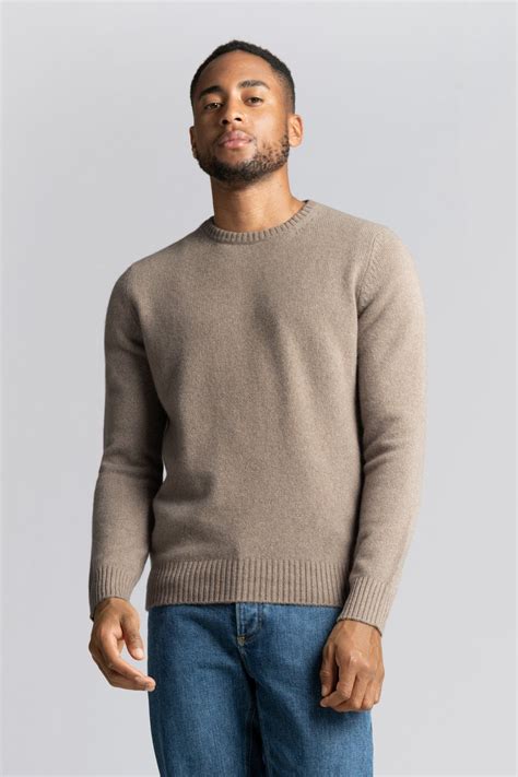 Light Brown Cashmere Sweater | 97% Recycled Cashmere | Asket | Knitwear ...